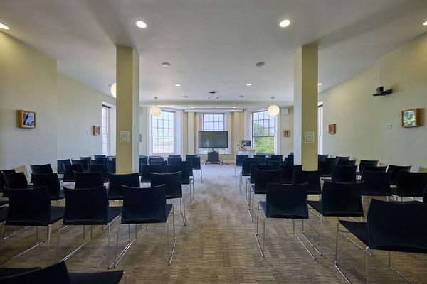 UNIVERSITY OF CHICHESTER - BOGNOR REGIS
