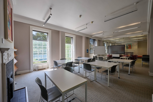UNIVERSITY OF CHICHESTER - BOGNOR REGIS