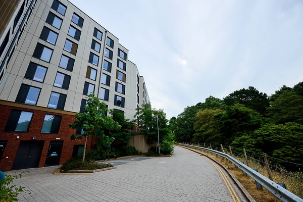 UNIVERSITY OF EXETER - EXETER
