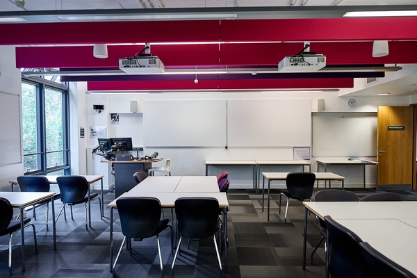 UNIVERSITY OF EXETER - EXETER
