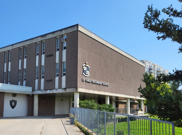 LIMESTONE DISTRICT SCHOOL BOARD - ONTARIO - KINGSTON