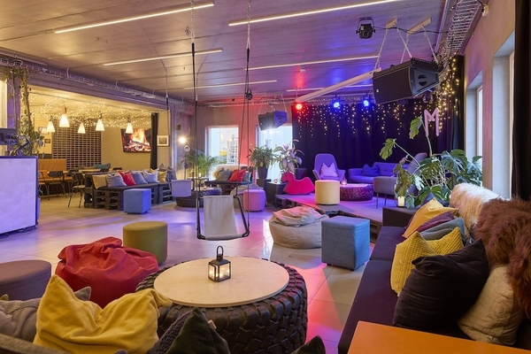 MIDGARD BASE CAMP - FIRE AND ICE ADVENTURE