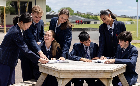 MACLEANS COLLEGE - AUCKLAND