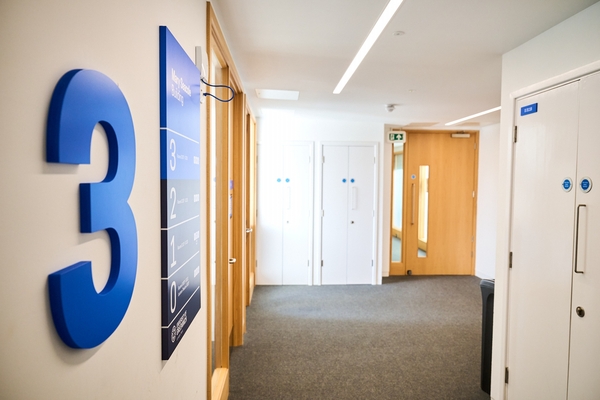 UNIVERSITY OF GREENWICH AVERY HILL CAMPUS - KEEP CALM AND GO TO LONDON