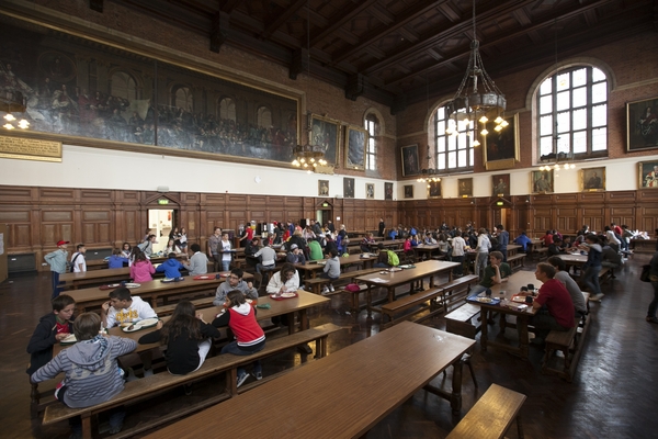 CHRIST'S SCHOOL - GRANDE LONDRA HORSHAM