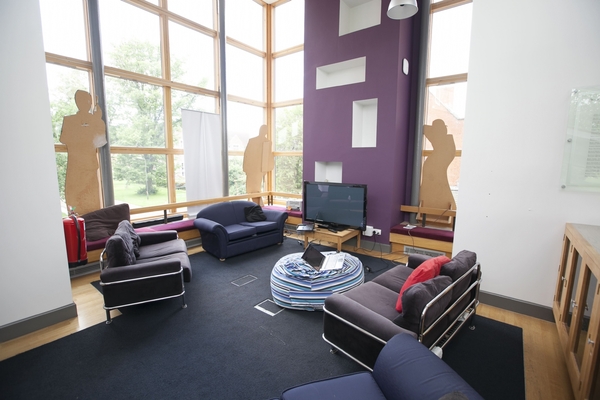 CHRIST'S SCHOOL - GRANDE LONDRA HORSHAM