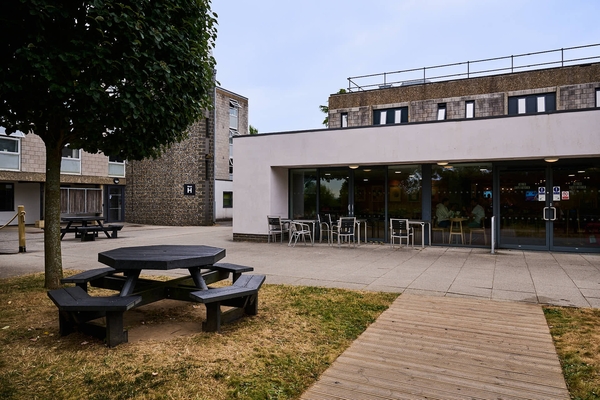 UNIVERSITY OF KENT - CANTERBURY