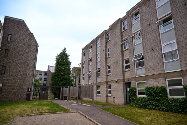 UNIVERSITY OF KENT - CANTERBURY