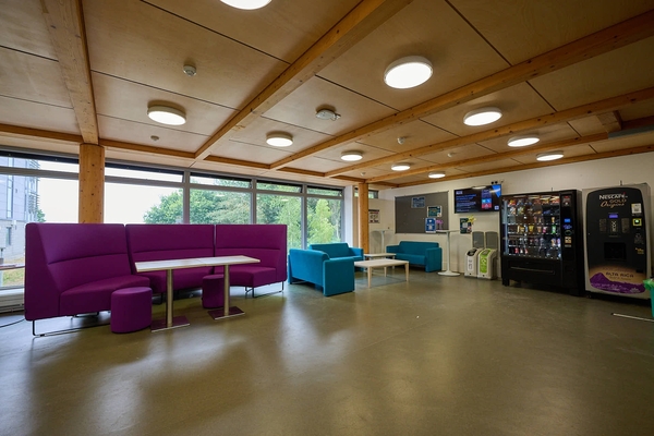 UNIVERSITY OF KENT - CANTERBURY