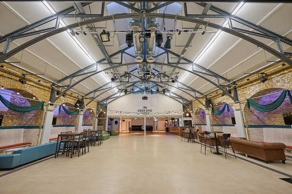 UNIVERSITY OF GREENWICH MEDWAY CAMPUS - GRANDE LONDRA CHATHAM