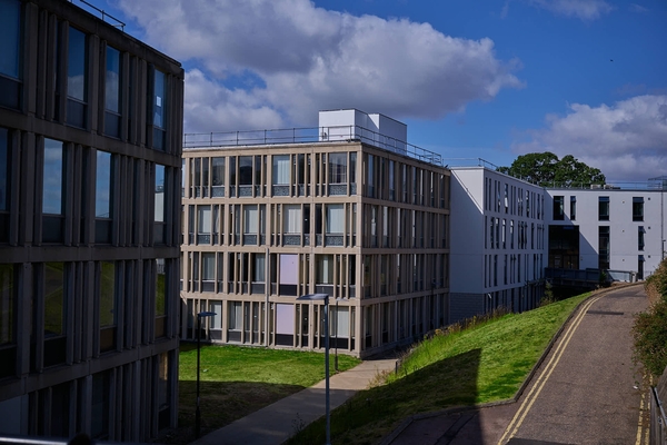 UNIVERSITY OF ESSEX - GRANDE LONDRA COLCHESTER