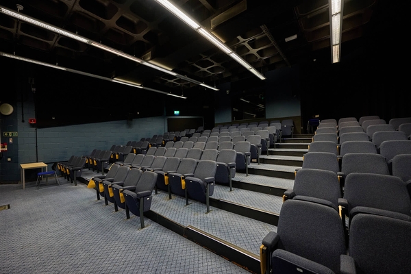 UNIVERSITY OF ESSEX - GRANDE LONDRA COLCHESTER