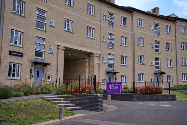 UNIVERSITY OF ESSEX - GRANDE LONDRA COLCHESTER