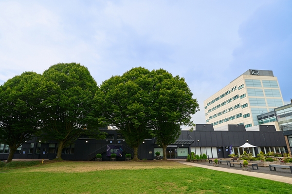 UNIVERSITY OF THE WEST OF SCOTLAND PAISLEY CAMPUS - GLASGOW