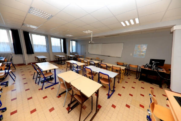 AZURLINGUA ÉCOLE DE FRANÇAIS - NIZZA