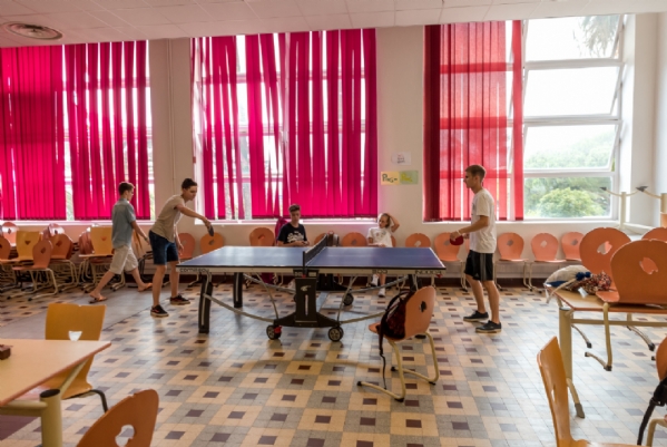 AZURLINGUA ÉCOLE DE FRANÇAIS - NIZZA