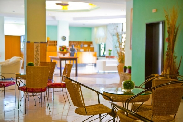 HOTEL DELFA - PAESTUM - SPORT E LINGUA