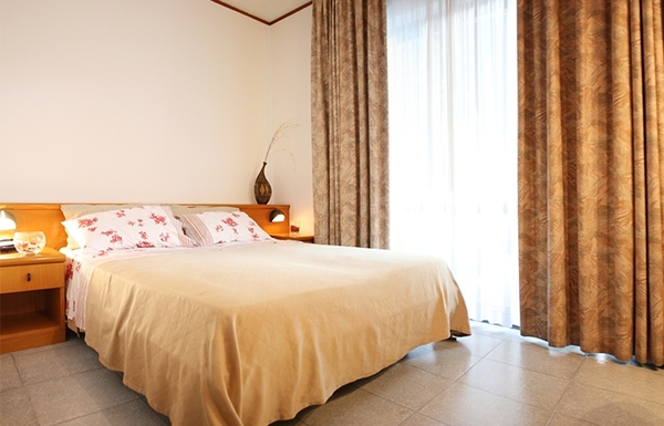 HOTEL DELFA - PAESTUM - SPORT E LINGUA