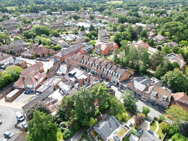 BROCKENHURST COLLEGE - BROCKENHURST - HAMPSHIRE
