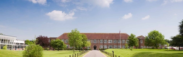 BROCKENHURST COLLEGE - BROCKENHURST - HAMPSHIRE