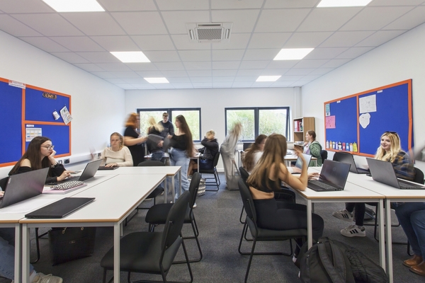 WEYMOUTH COLLEGE - WEYMOUTH - DORSET