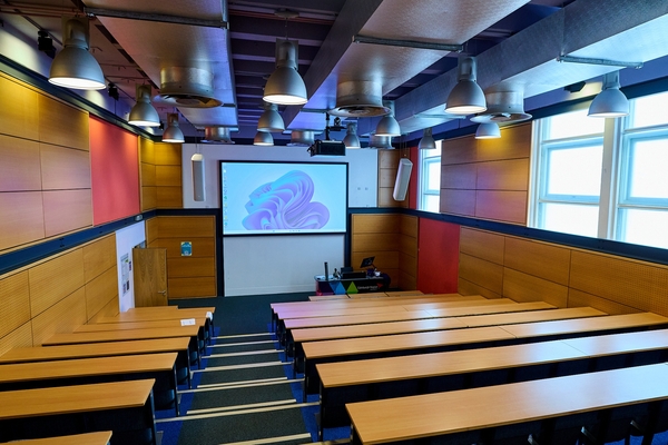 NAPIER UNIVERSITY - EDIMBURGO