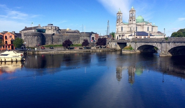 ATHLONE  - ATHLONE