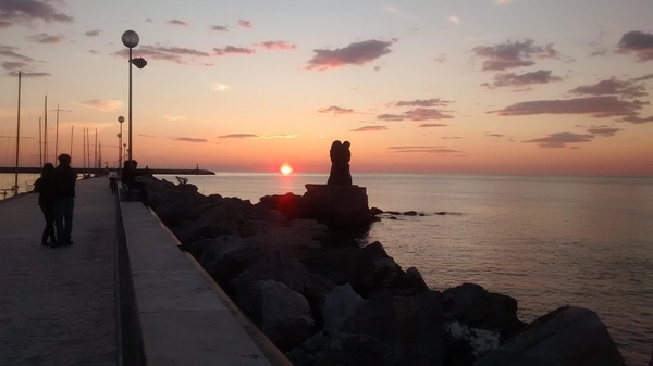 ITALIA FAMILY CAMPING VILLAGE VIAREGGIO - VIAREGGIO - SPORT E LINGUA