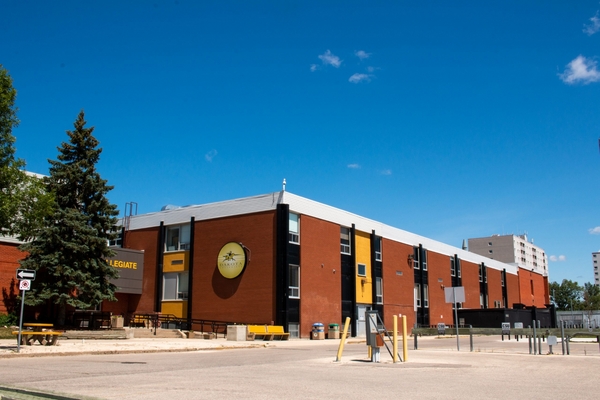 Louis Riel School Division - MANITOBA - WINNIPEG