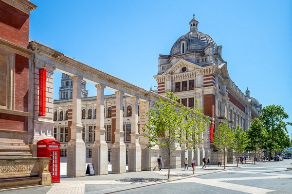 Londra