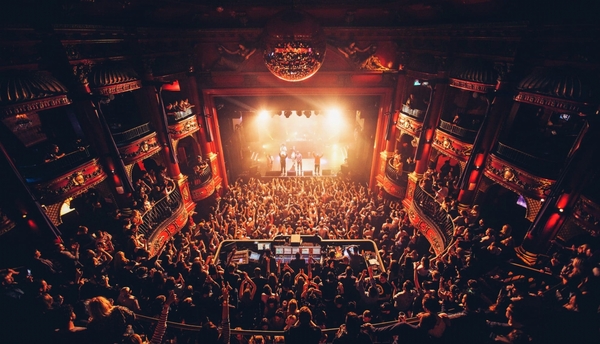 Londra
