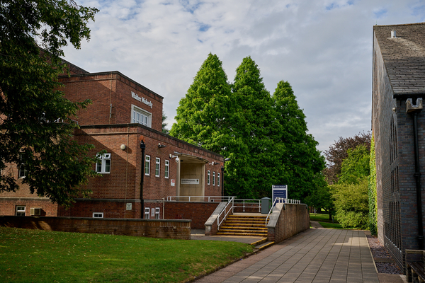 KEELE UNIVERSITY - KEELE