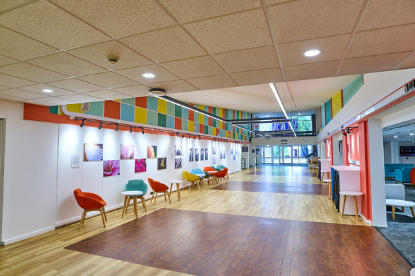 KEELE UNIVERSITY - KEELE