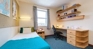 UNIVERSITY OF EXETER - EXETER