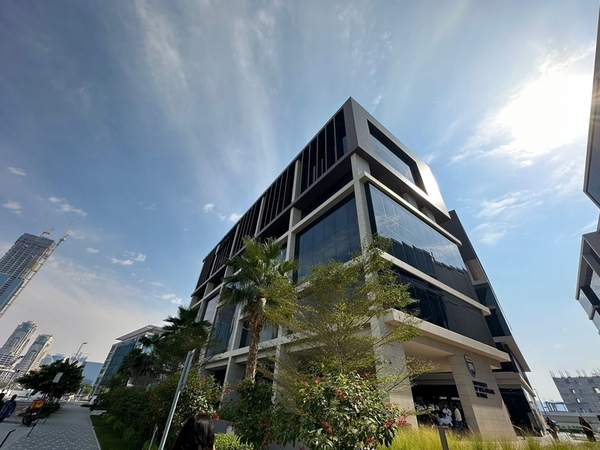 HERIOT-WATT UNIVERSITY - DUBAI - FLAT&FRIENDS 