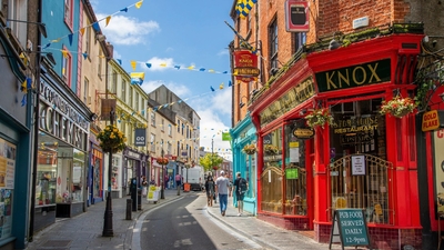 ENNIS - CLARE ENNIS - CLARE