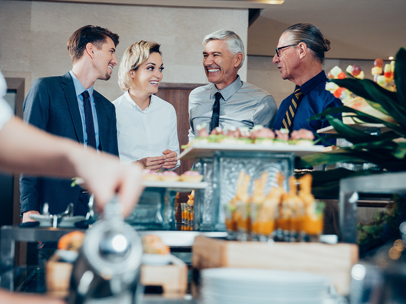 Networking Aperitif Condividi idee ed esperienze con altri Docenti in un momento conviviale